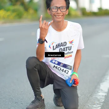 Runner Photo 7745335