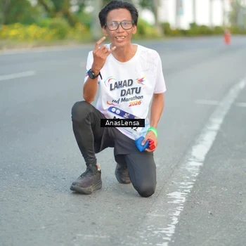 Runner Photo 7745336