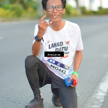 Runner Photo 7745346