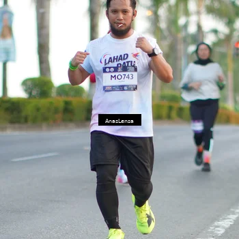 Runner Photo 7745352