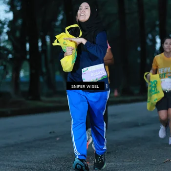 Runner Photo 7745365