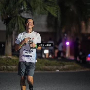 Runner Photo 7745371