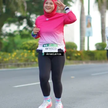 Runner Photo 7745372