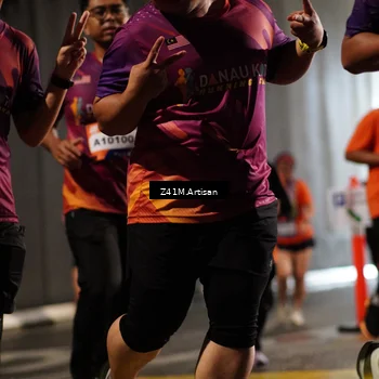 Runner Photo 7745383