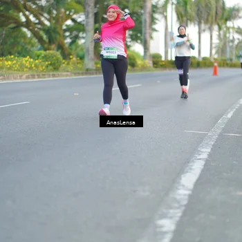Runner Photo 7745387