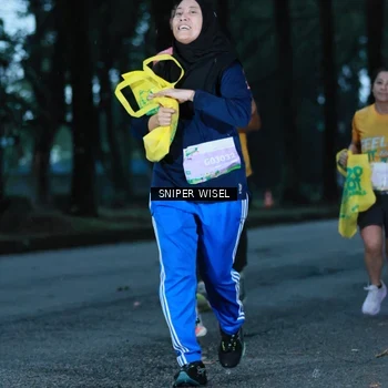 Runner Photo 7745390