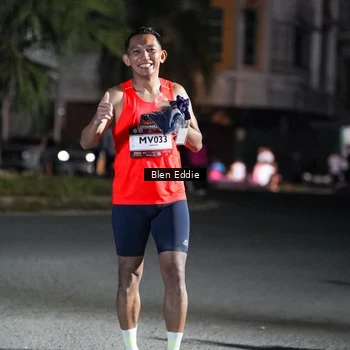 Runner Photo 7745398