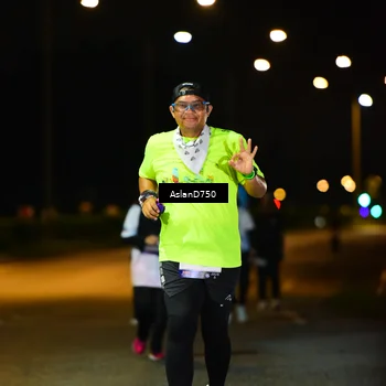 Runner Photo 7745400