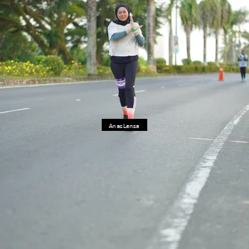 Runner Photo 7745403