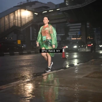 Runner Photo 7745413