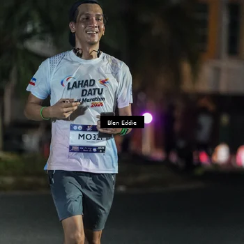 Runner Photo 7745416