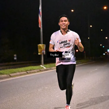 Runner Photo 7745417