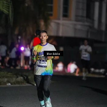 Runner Photo 7745422