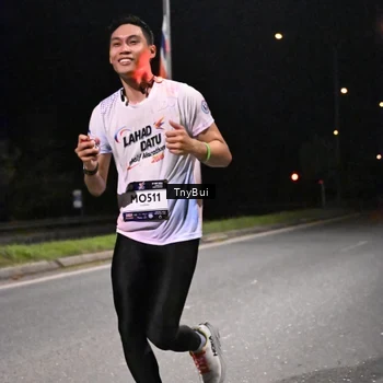 Runner Photo 7745431