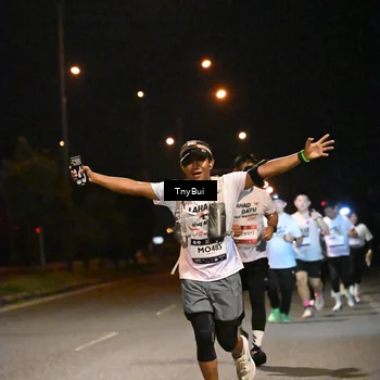 Runner Photo 7745436
