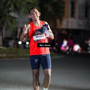Runner Photo 7745438