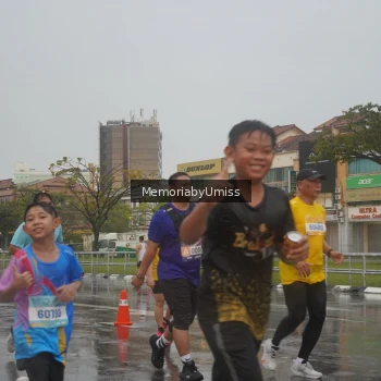 Runner Photo 774544