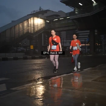 Runner Photo 7745472