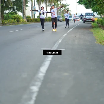 Runner Photo 7745479