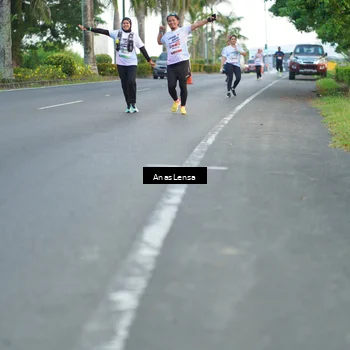 Runner Photo 7745481