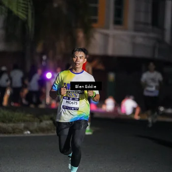 Runner Photo 7745491