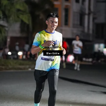 Runner Photo 7745495