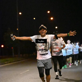 Runner Photo 7745505