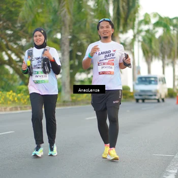 Runner Photo 7745506