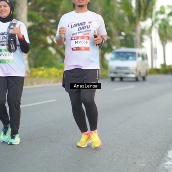Runner Photo 7745516