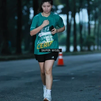 Runner Photo 7745520