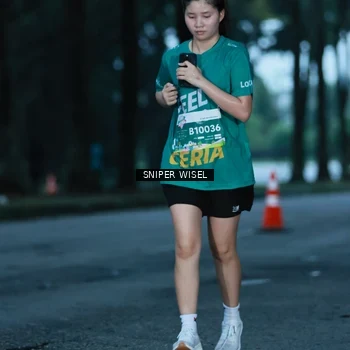 Runner Photo 7745521
