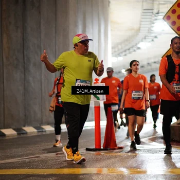 Runner Photo 7745533