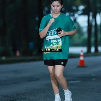Runner Photo 7745535