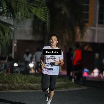 Runner Photo 7745541