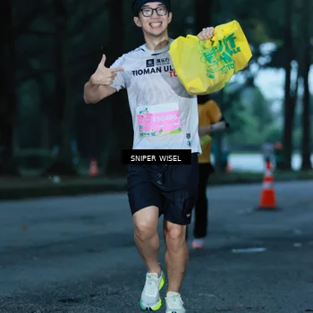 Runner Photo 7745555