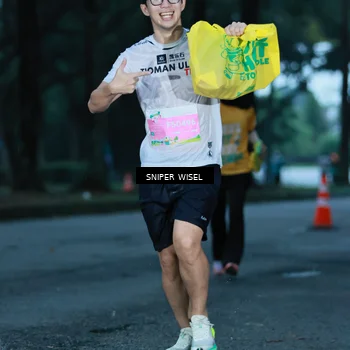 Runner Photo 7745564