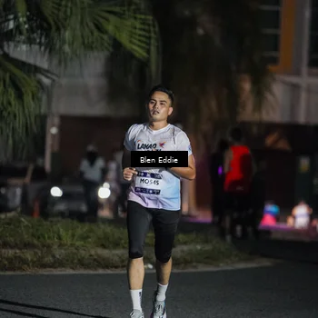 Runner Photo 7745571