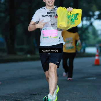 Runner Photo 7745586