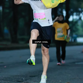 Runner Photo 7745591