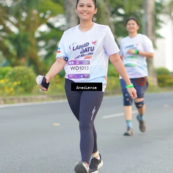 Runner Photo 7745592