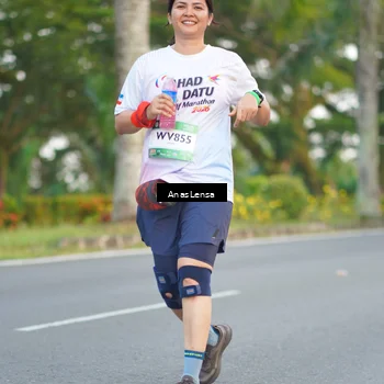 Runner Photo 7745615