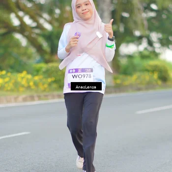 Runner Photo 7745660
