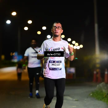 Runner Photo 7745753