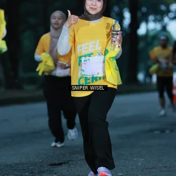Runner Photo 7745759