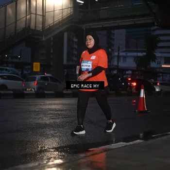 Runner Photo 7745773