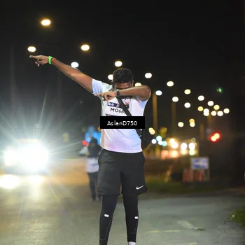 Runner Photo 7745809