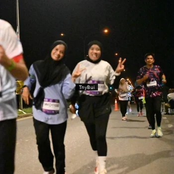 Runner Photo 7745815