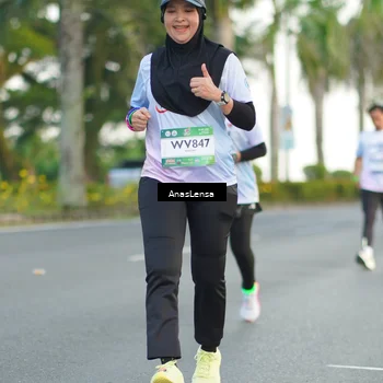Runner Photo 7745848
