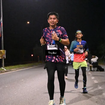 Runner Photo 7745849