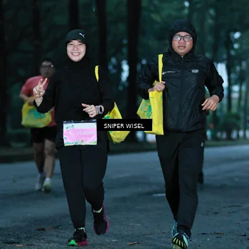Runner Photo 7745852